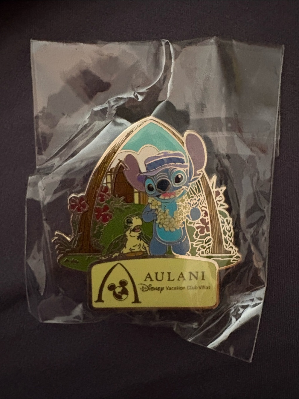 Aulani Disney Stitch & Friend Enamel Pin - 2016